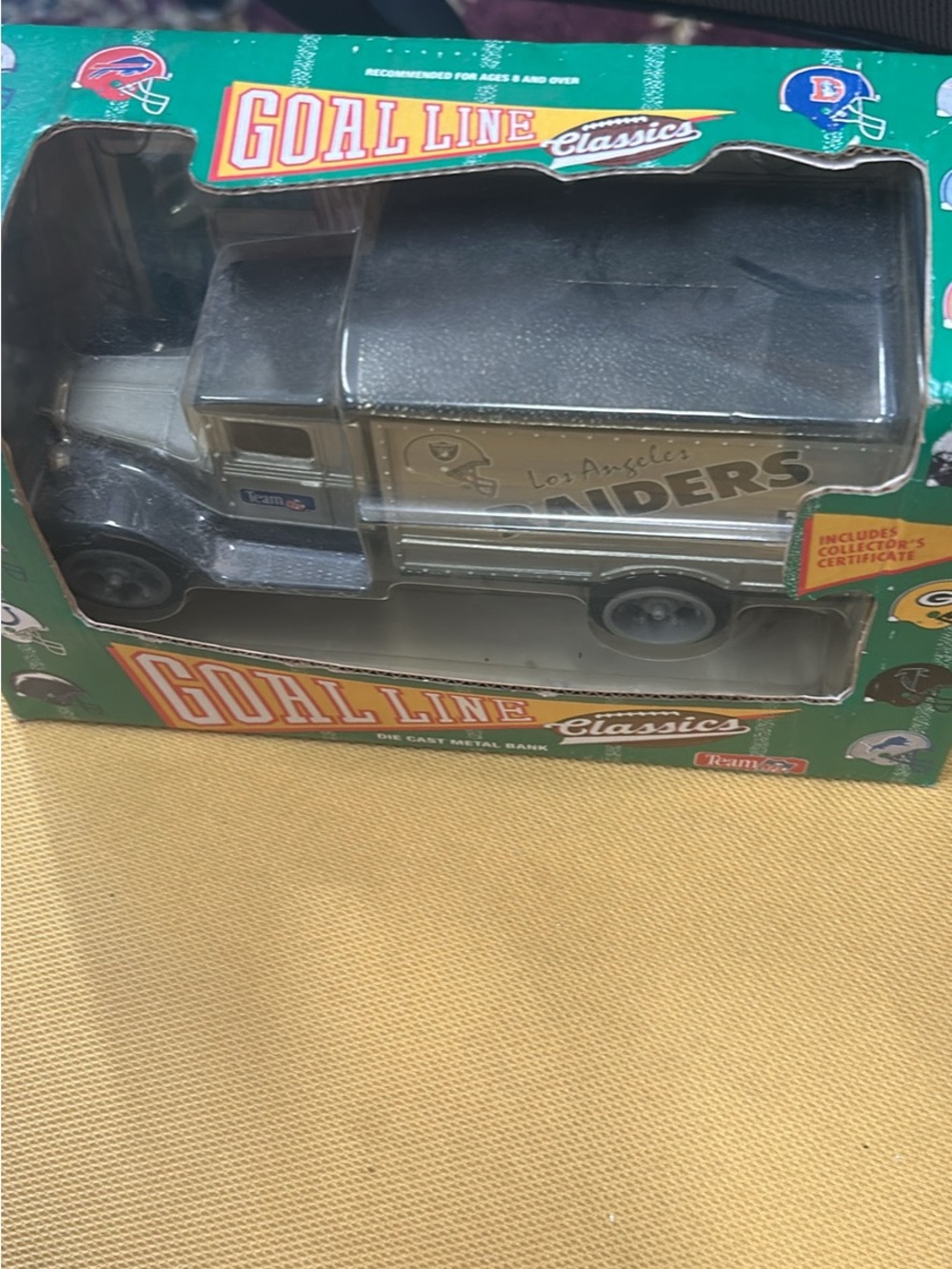 Los Angeles Raiders Die-Cast Toy Truck - Silver